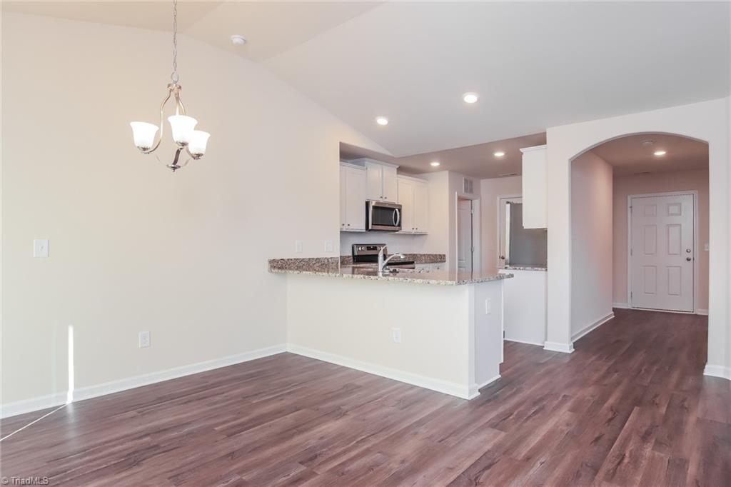 310 Armistead Court Burlington, NC 27217 - Photo 5 of 16