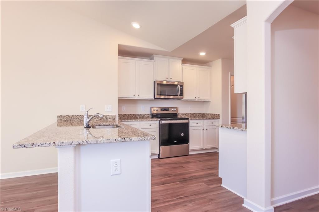 310 Armistead Court Burlington, NC 27217 - Photo 6 of 16