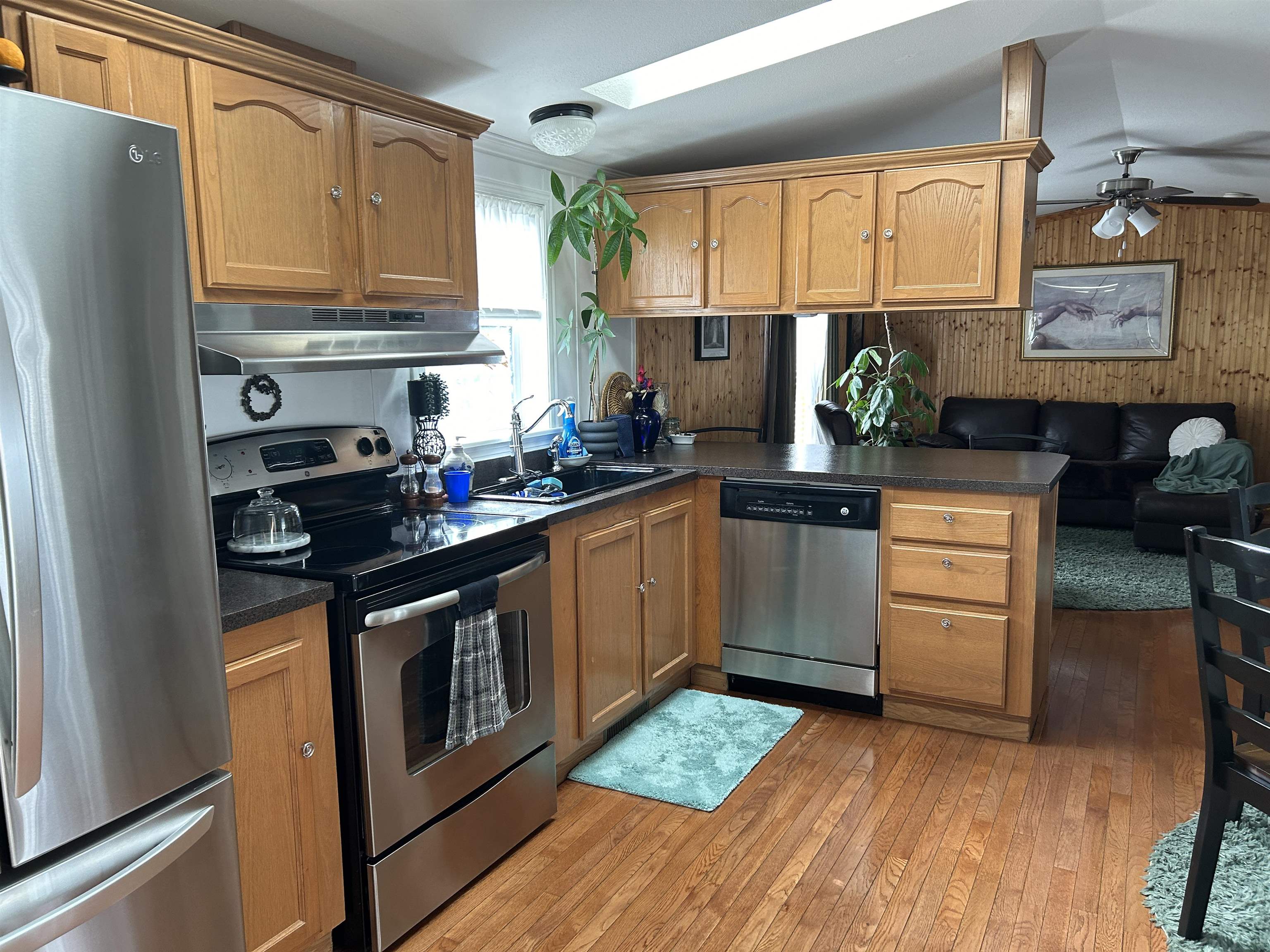 56 Colby Road Newmarket, NH 03857 - Photo 5 of 30