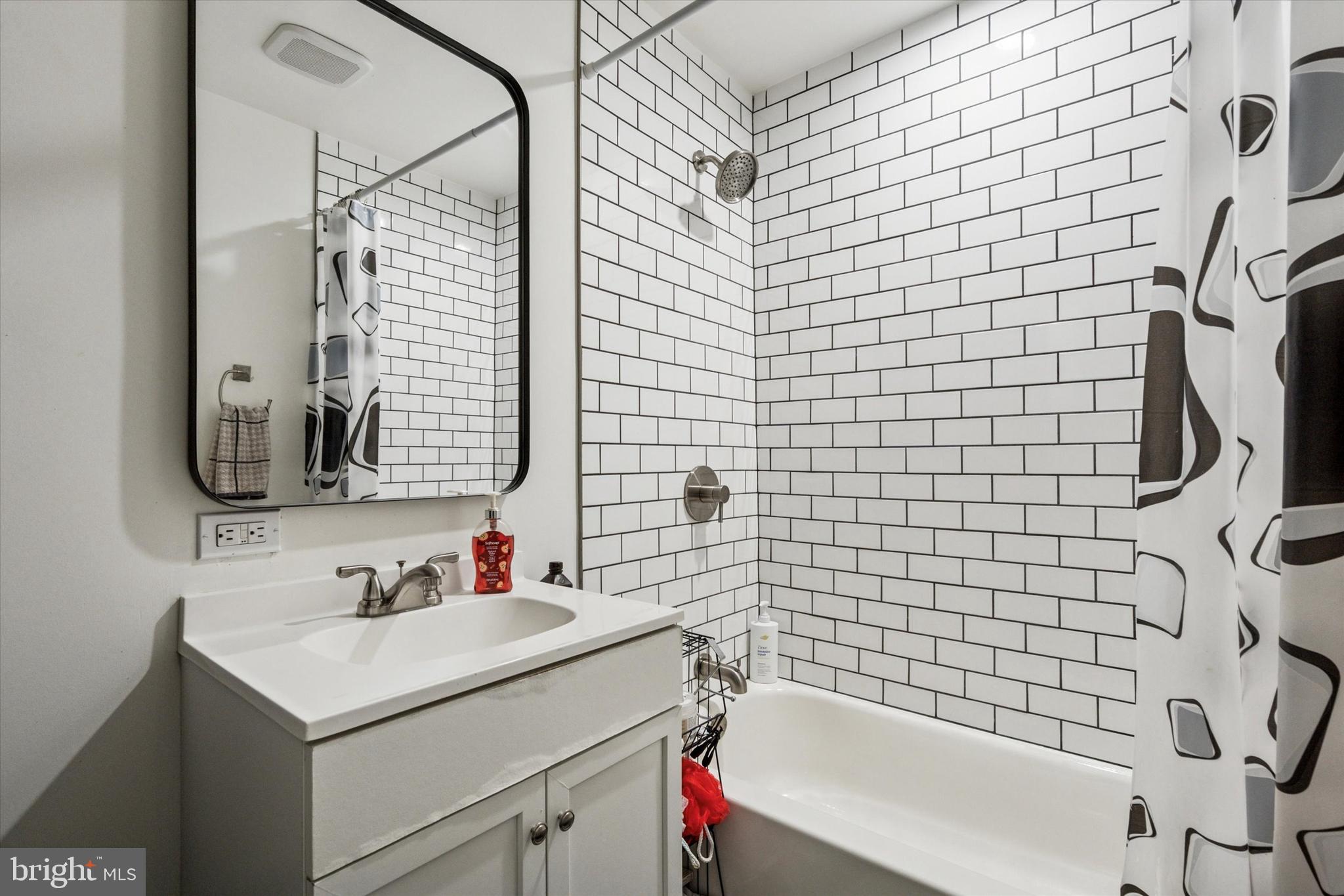 2694 Bridge Street Philadelphia, PA 19137 - Photo 34 of 41 a bathroom with a sink toilet and shower
