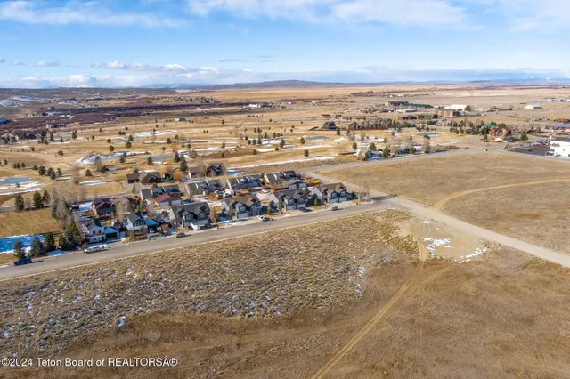 $122,000 | Lot 5 Par Avenue, Pinedale, WY 82941
