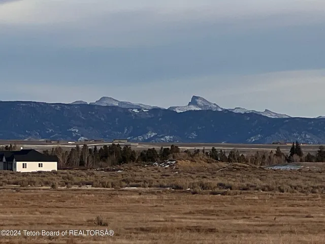 $122,000 | Lot 5 Par Avenue, Pinedale, WY 82941