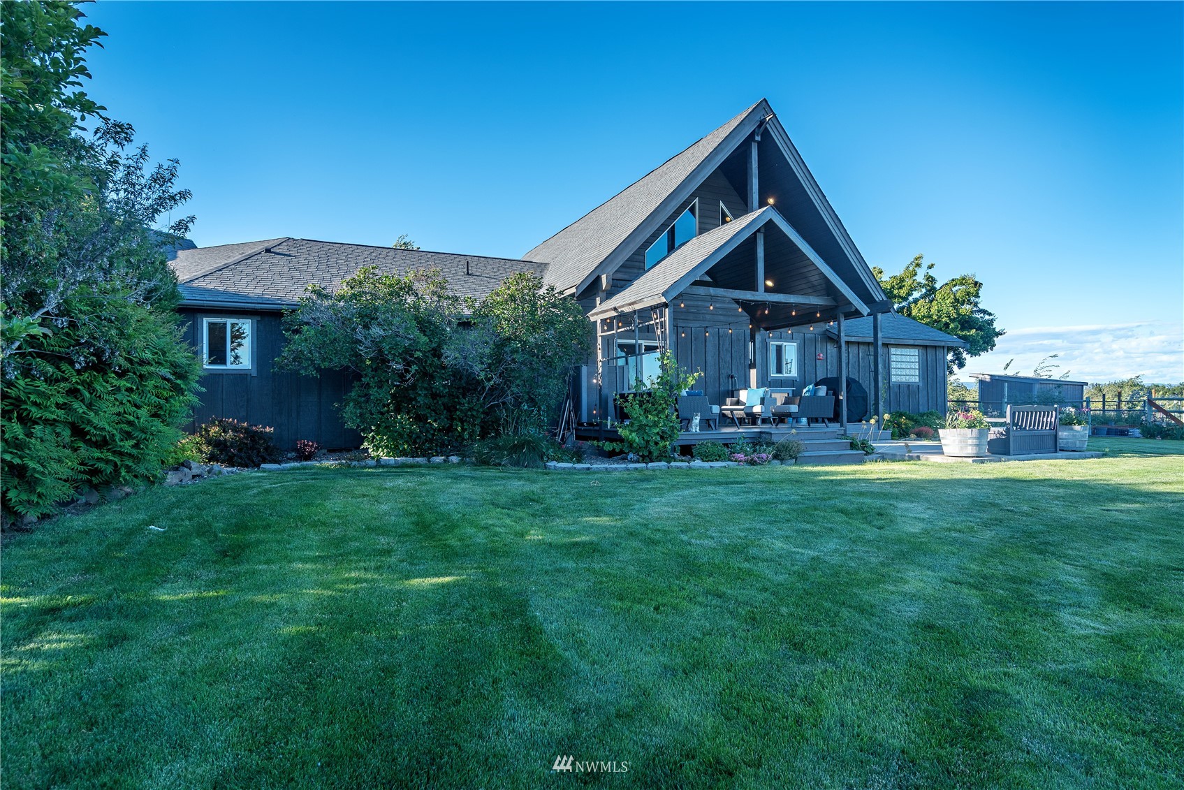 1115 Brown Road Ellensburg, WA 98926 - Photo 1 of 37 Gallery Image 1