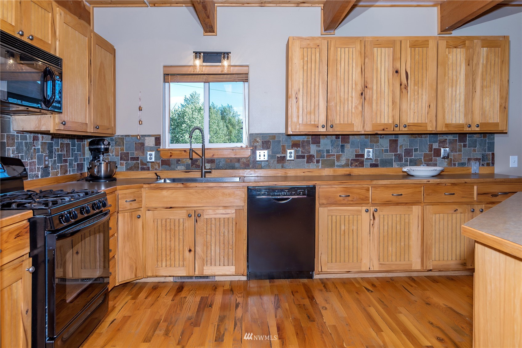 1115 Brown Road Ellensburg, WA 98926 - Photo 7 of 37 Gallery Image 7