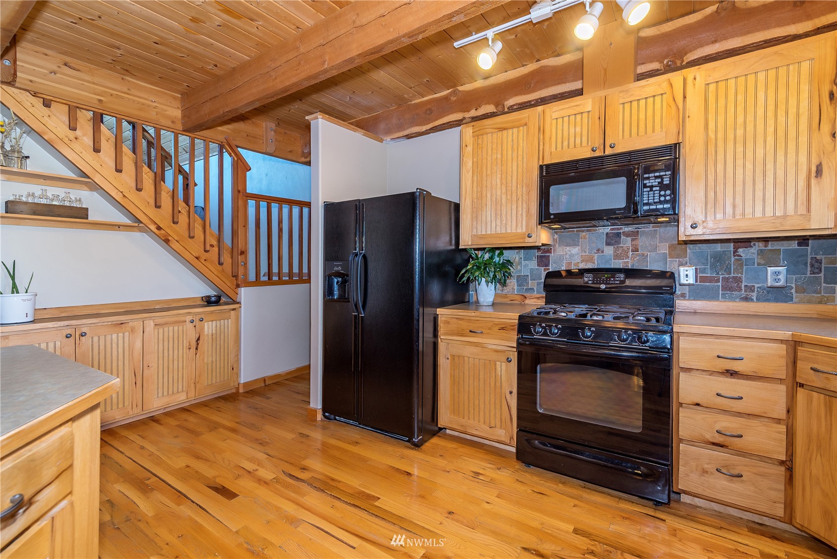 1115 Brown Road Ellensburg, WA 98926 - Photo 8 of 37 Gallery Image 8