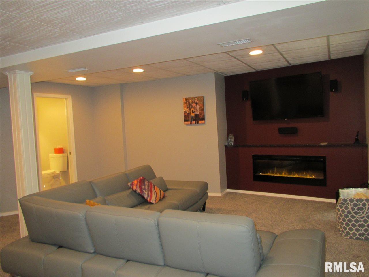 306 Portage Way Colona, IL 61241 - Photo 21 of 24 Gallery Image 21