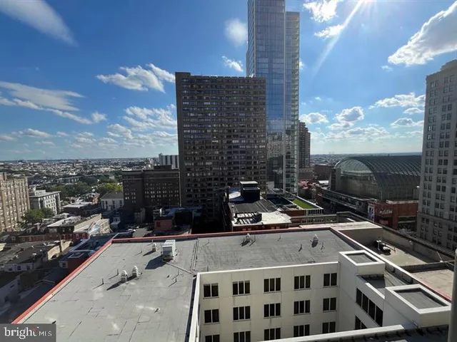 a picture of city view