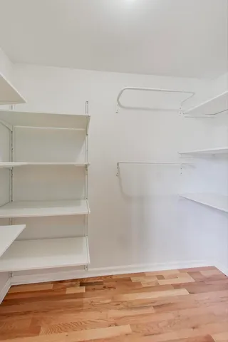 $2,050 | 1345 East Wyndham Circle, Unit 103, Palatine, IL 60074