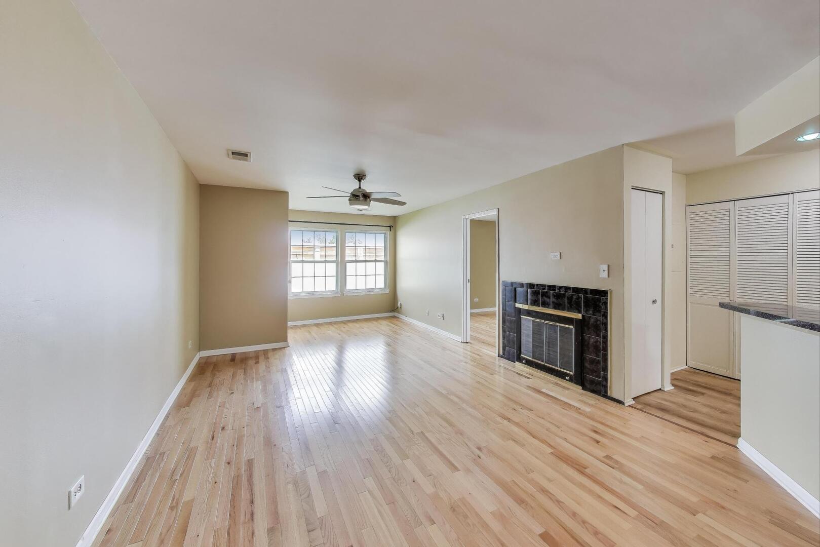 1345 East Wyndham Circle, Unit 103 Palatine, IL 60074 - Photo 2 of 24