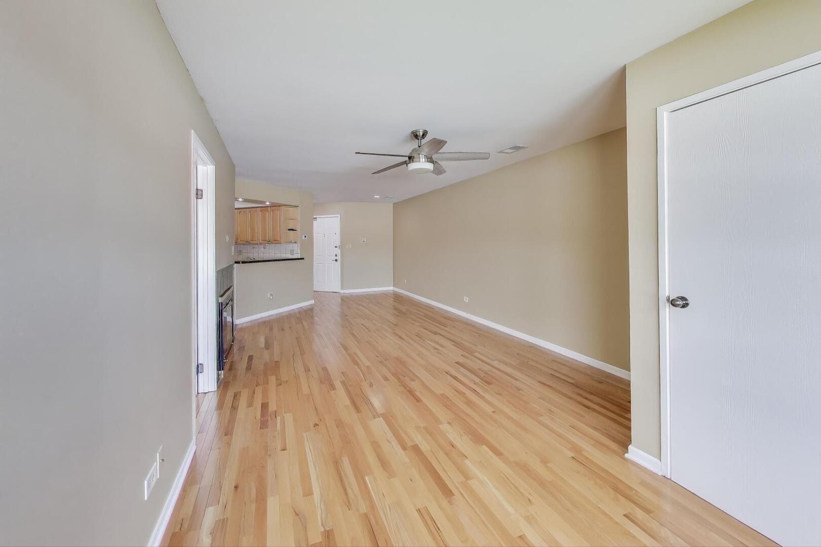 1345 East Wyndham Circle, Unit 103 Palatine, IL 60074 - Photo 7 of 24