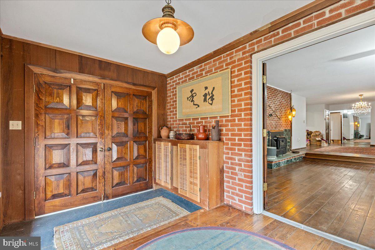 4068 Hanson Road White Plains, MD 20695 - Photo 13 of 48 Foyer