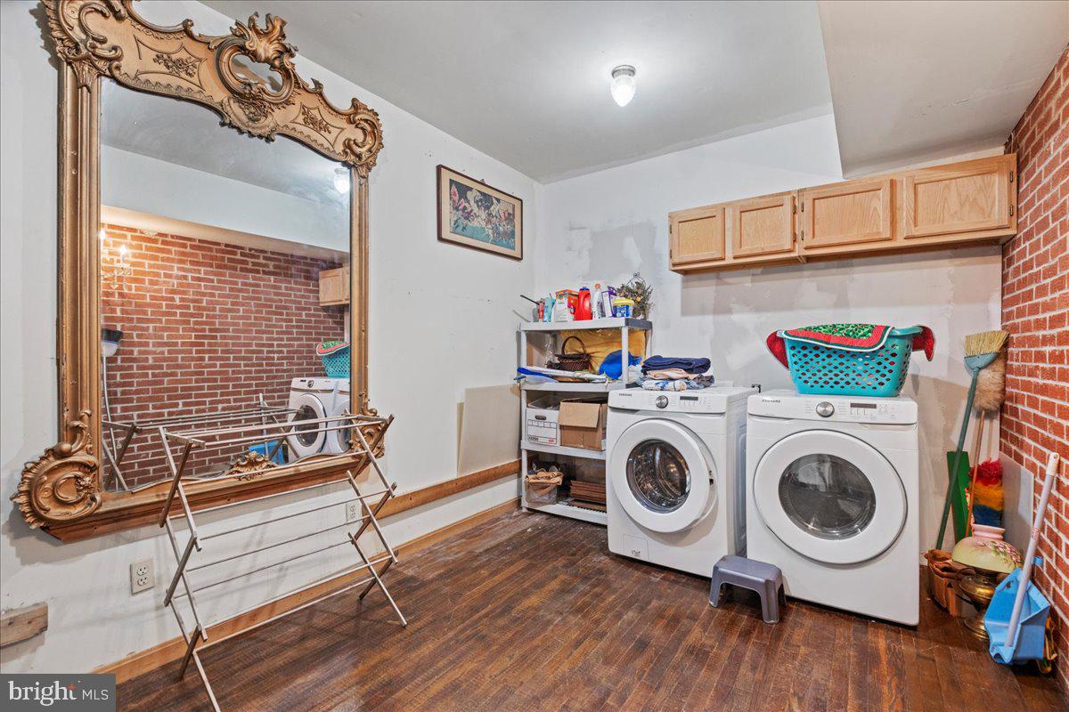 4068 Hanson Road White Plains, MD 20695 - Photo 27 of 48 Laundry room