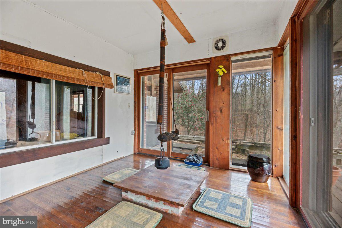 4068 Hanson Road White Plains, MD 20695 - Photo 43 of 48 Tea Room