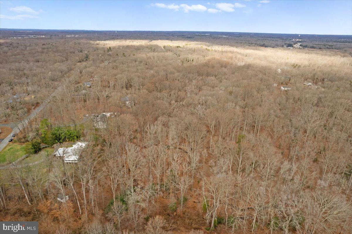 4068 Hanson Road White Plains, MD 20695 - Photo 7 of 48