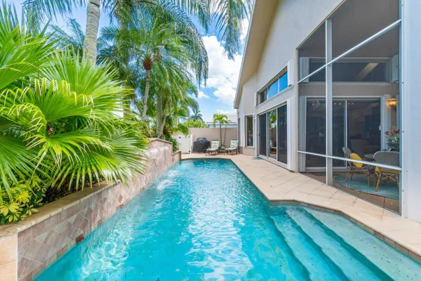 $8,000 | 16850 Colchester Court, Delray Beach, FL 33484