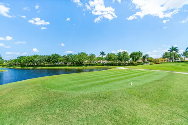 $8,000 | 16850 Colchester Court, Delray Beach, FL 33484