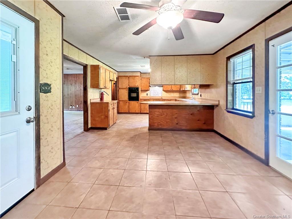 163 Anacoco Street Anacoco, LA 71403 - Photo 8 of 52