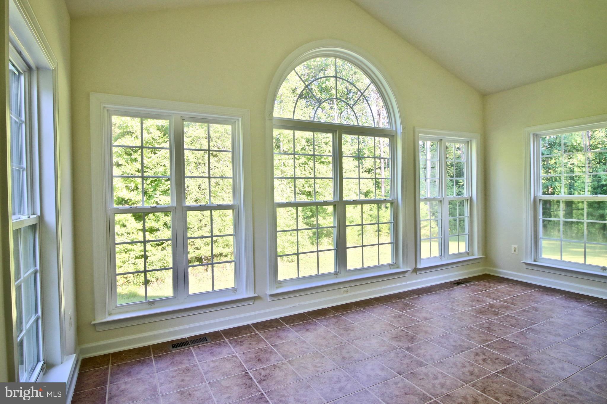 2053 Courthouse Road Stafford, VA 22554 - Photo 8 of 19 Interior (General)