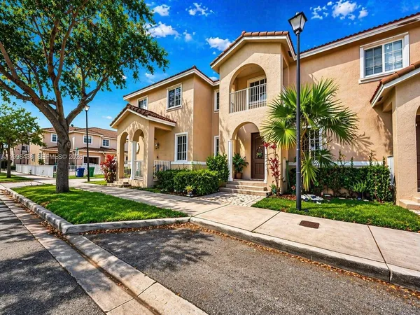 $2,600 | 14161 Southwest 276th Street, Homestead, FL 33032