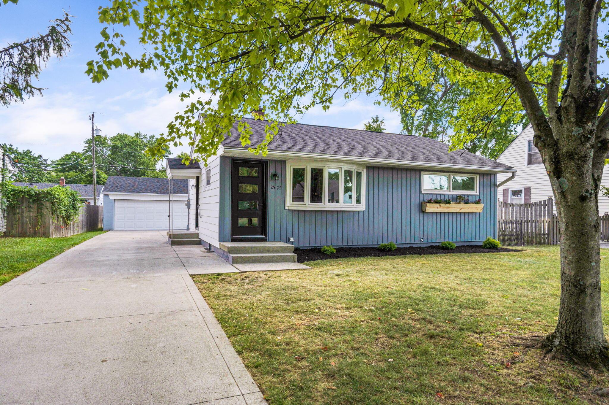 2527 Cranford (Exterior)-1