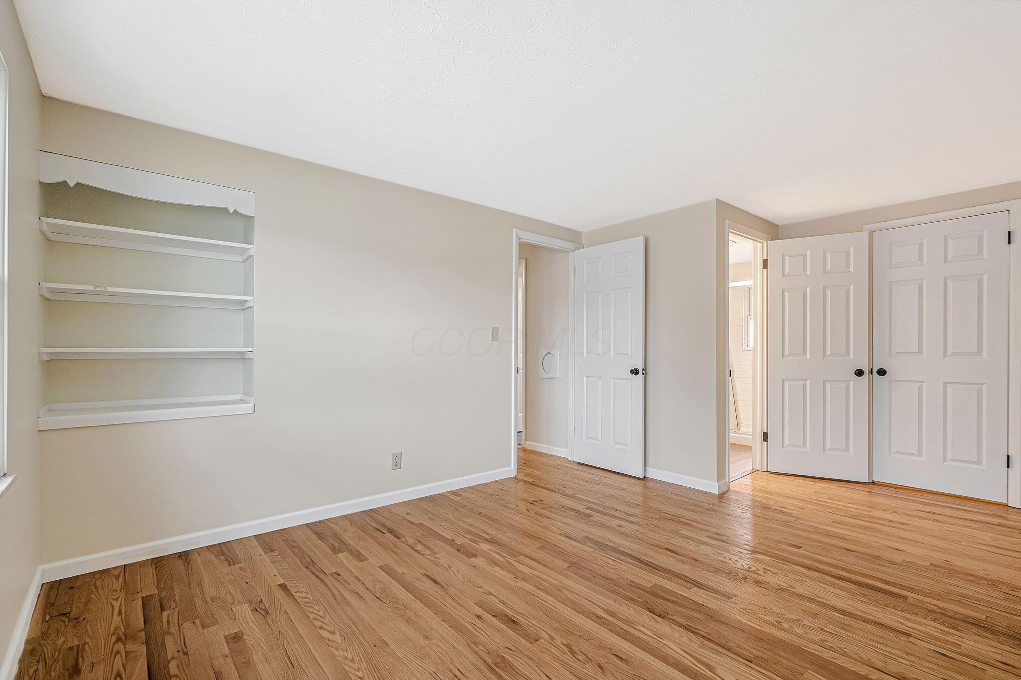 2801 Snouffer Road Columbus, OH 43235 - Photo 21 of 43 Owner's suite