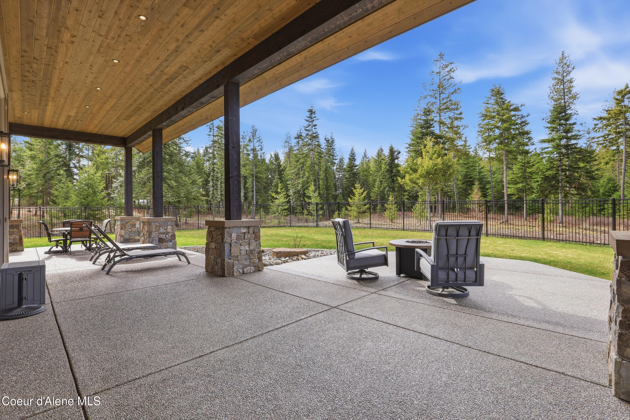 2117 East Amulet Circle Rathdrum, ID 83858 - Photo 95 of 124 Covered AND Open Patio