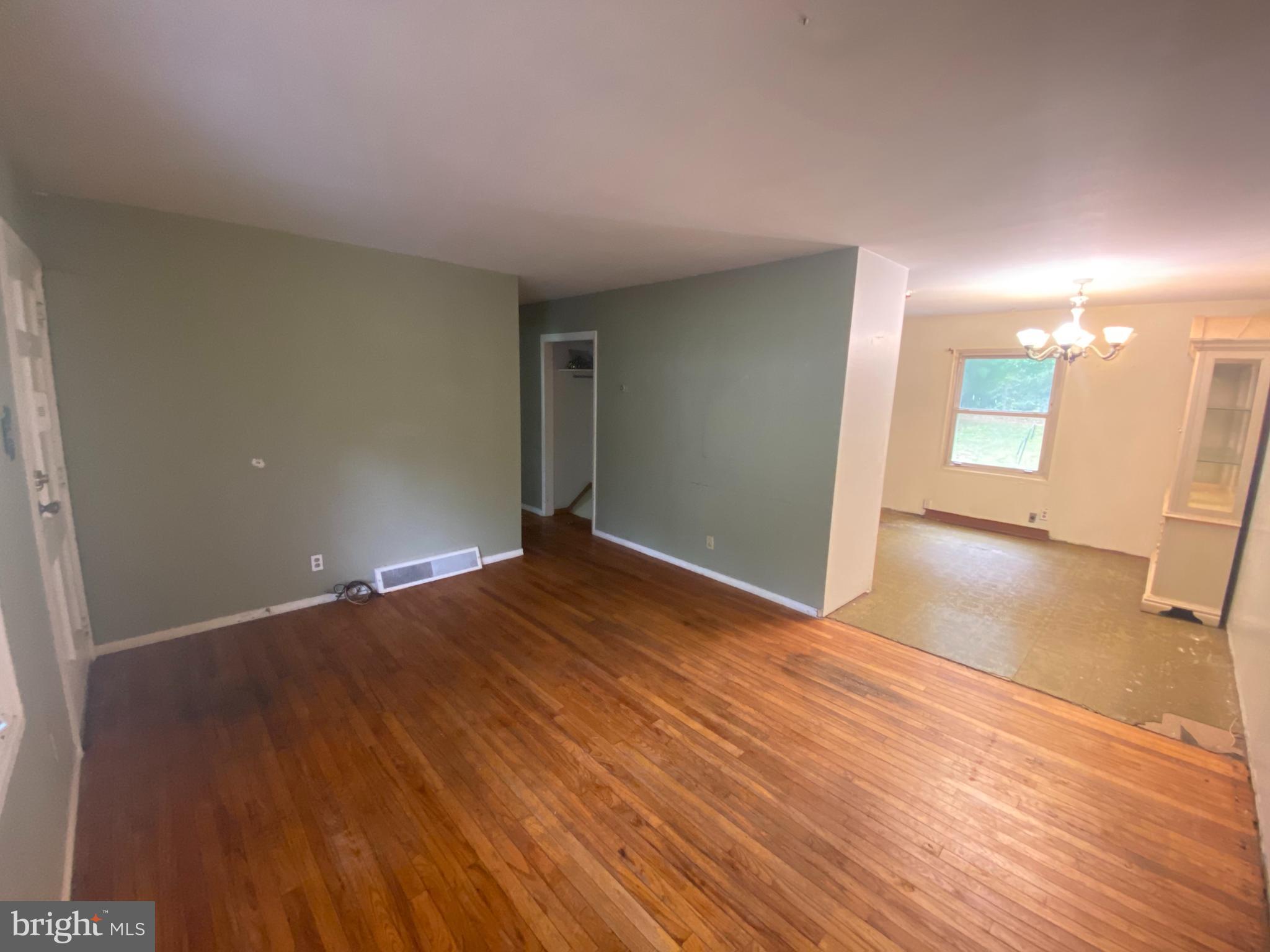 69 Cedar Drive Doylestown, PA 18901 - Photo 3 of 13