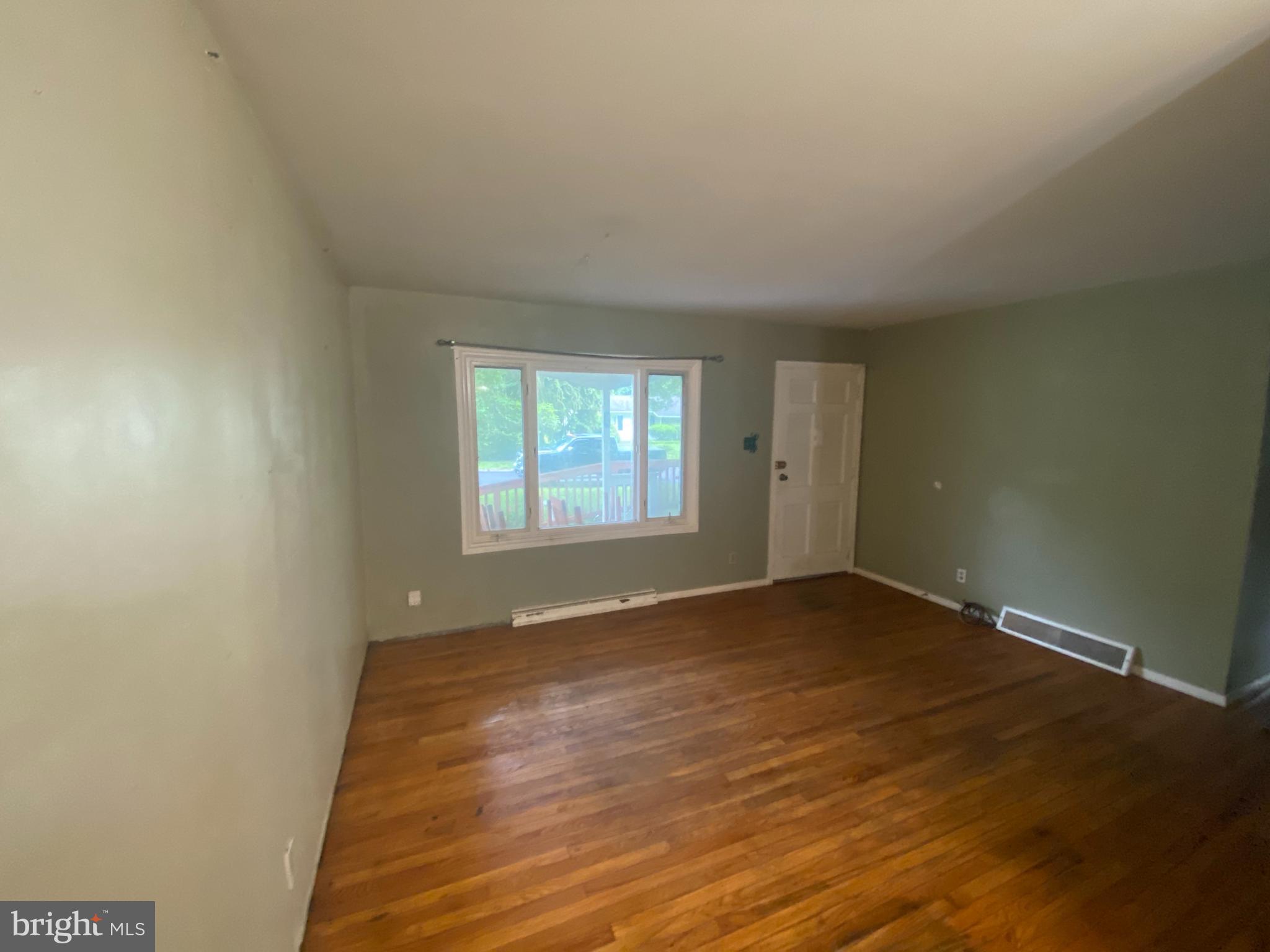 69 Cedar Drive Doylestown, PA 18901 - Photo 4 of 13