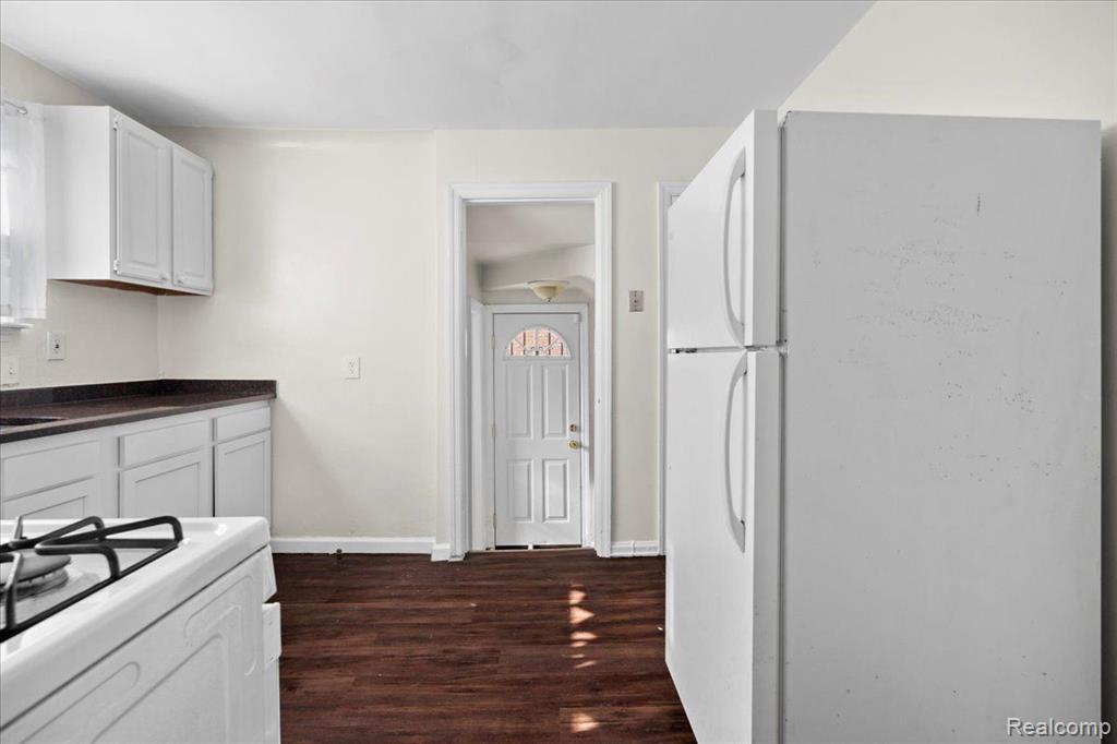 17231 Edinborough Road Detroit, MI 48219 - Photo 14 of 32 Gallery Image 14