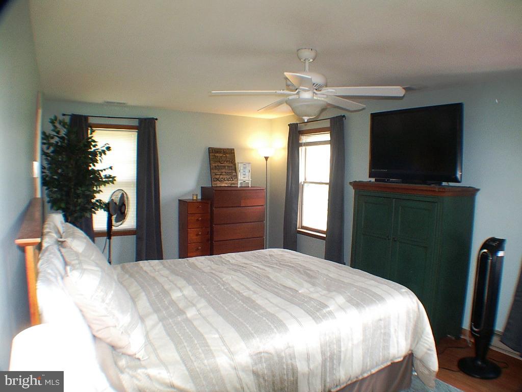 514 Russell Road Berryville, VA 22611 - Photo 23 of 60 Master Bedroom