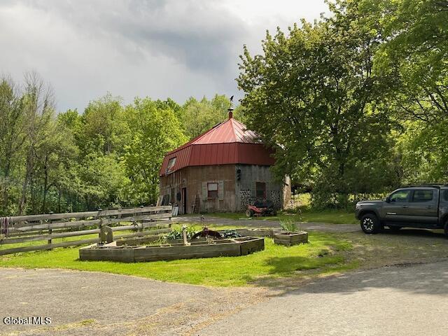 62 Tybush Lane Brunswick, NY 12180 - Photo 21 of 75 driveway