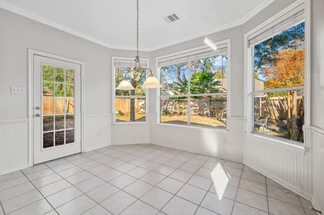 $2,175 | 20814 Lake Park Trail, Kingwood, TX 77346