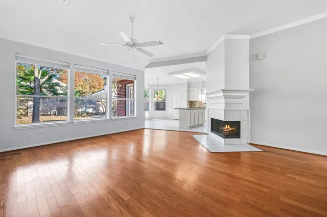 $2,175 | 20814 Lake Park Trail, Kingwood, TX 77346