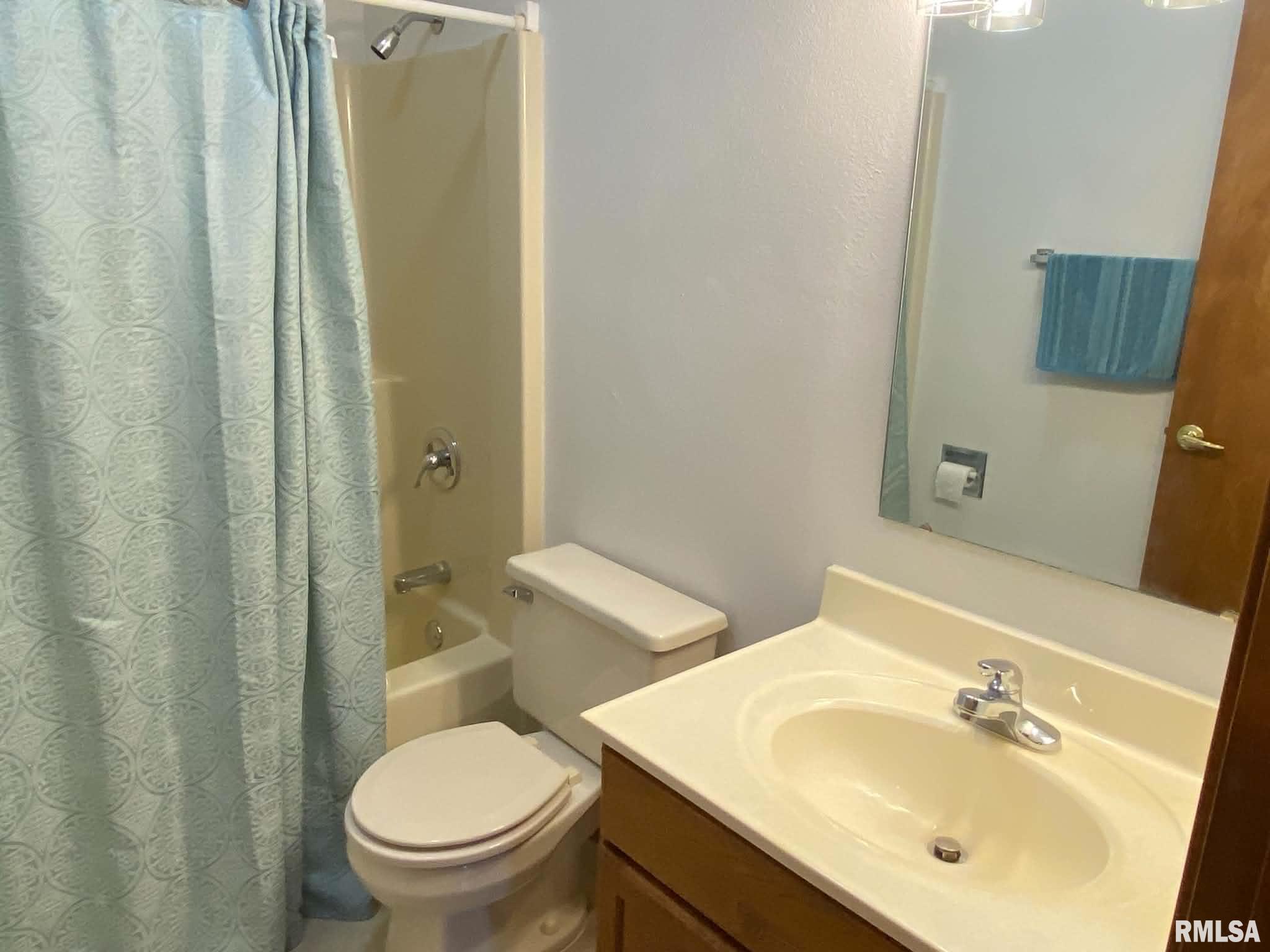 1547 East Myrtle Street Canton, IL 61520 - Photo 12 of 23