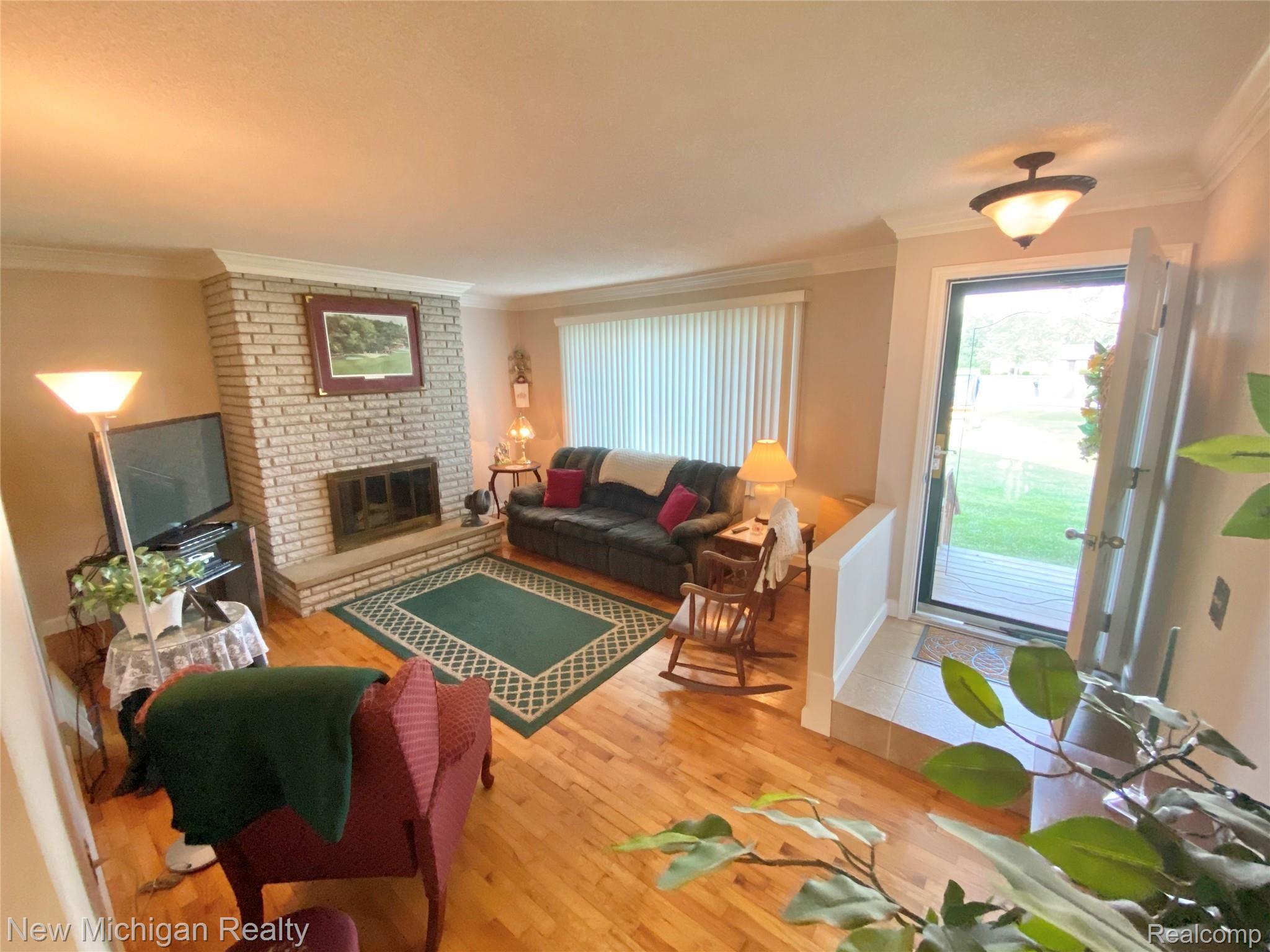 7345 North Linden Road Mount Morris, MI 48458 - Photo 5 of 28 B1AEB971-2EF9-4F87-84AE-8B38E62EFDD3.jpeg