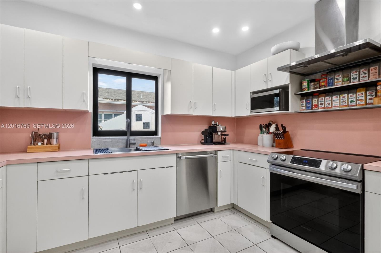 1871 Southwest 23rd Street Miami, FL 33145 - Photo 11 of 50