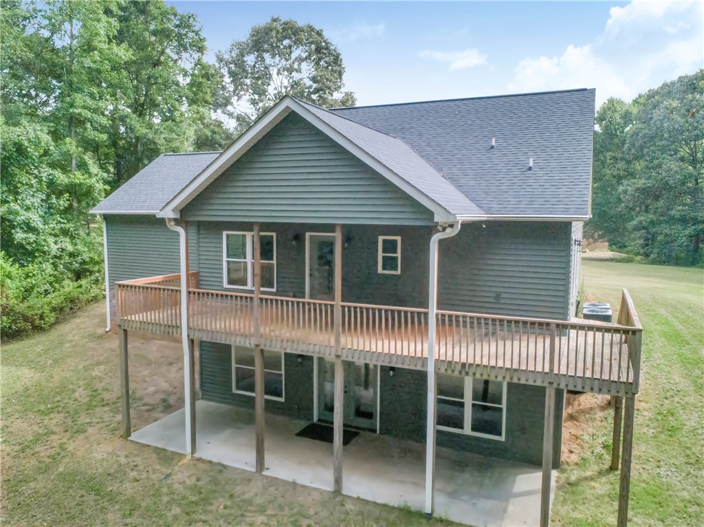 150 Osborne Road Townville, SC 29689 - Photo 2 of 50 Rear View of upper deck and lower patio