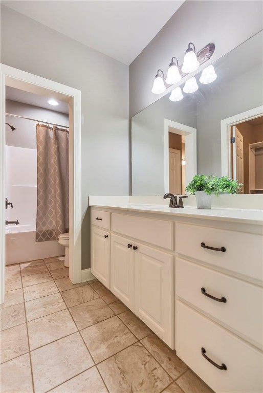 150 Osborne Road Townville, SC 29689 - Photo 32 of 50 Jack and Jill bath with vanity and walk in closet