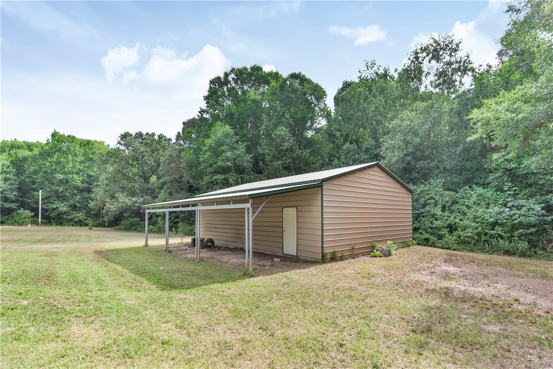 150 Osborne Road Townville, SC 29689 - Photo 6 of 50 Large shop with covered outside parking for farm e