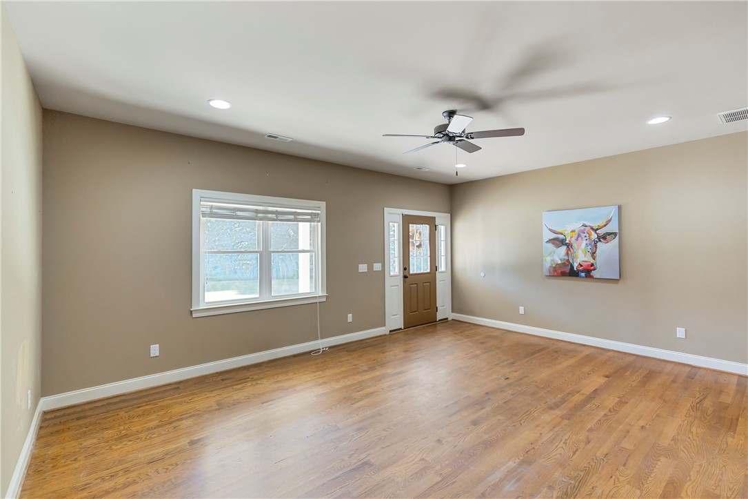 150 Osborne Road Townville, SC 29689 - Photo 9 of 50 Spacious living room. View toward the front entry