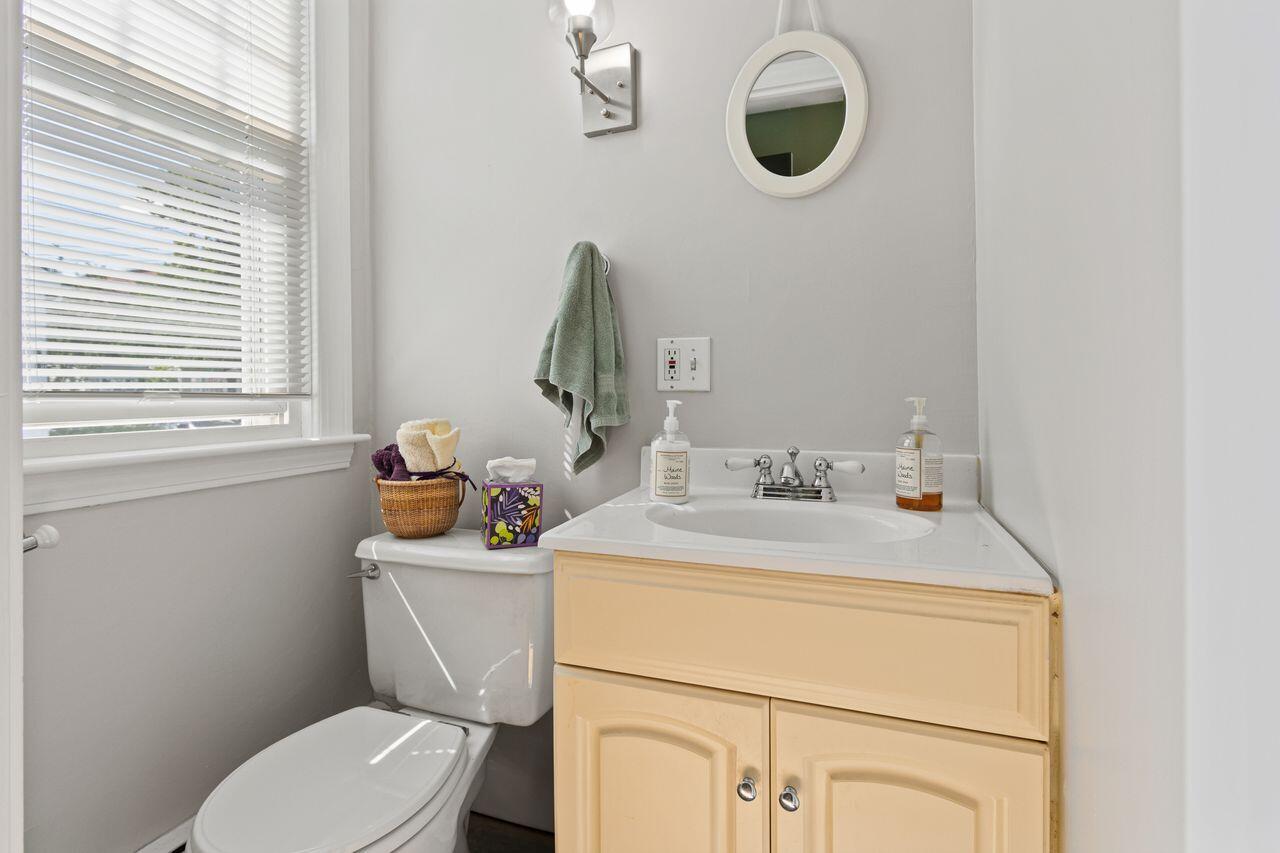 166 Hartley Street Portland, ME 04103 - Photo 26 of 62 20250722JS-72002