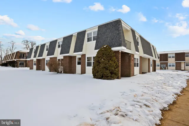$2,000 | 20-7 Florence Tollgate, Florence, NJ 08518