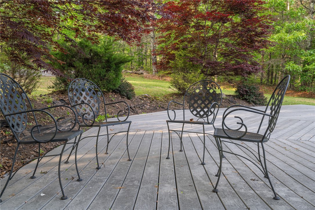 6025 Flat River Road Coventry, RI 02827 - Photo 11 of 36