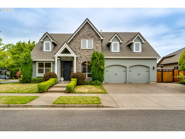 $925,000 | 2251 Comstock Avenue, Eugene, OR 97408