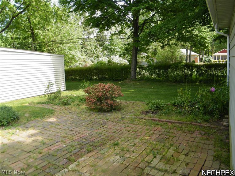 1121 Mayfield Ridge Road Cleveland, OH 44124 - Photo 14 of 17 PATIO