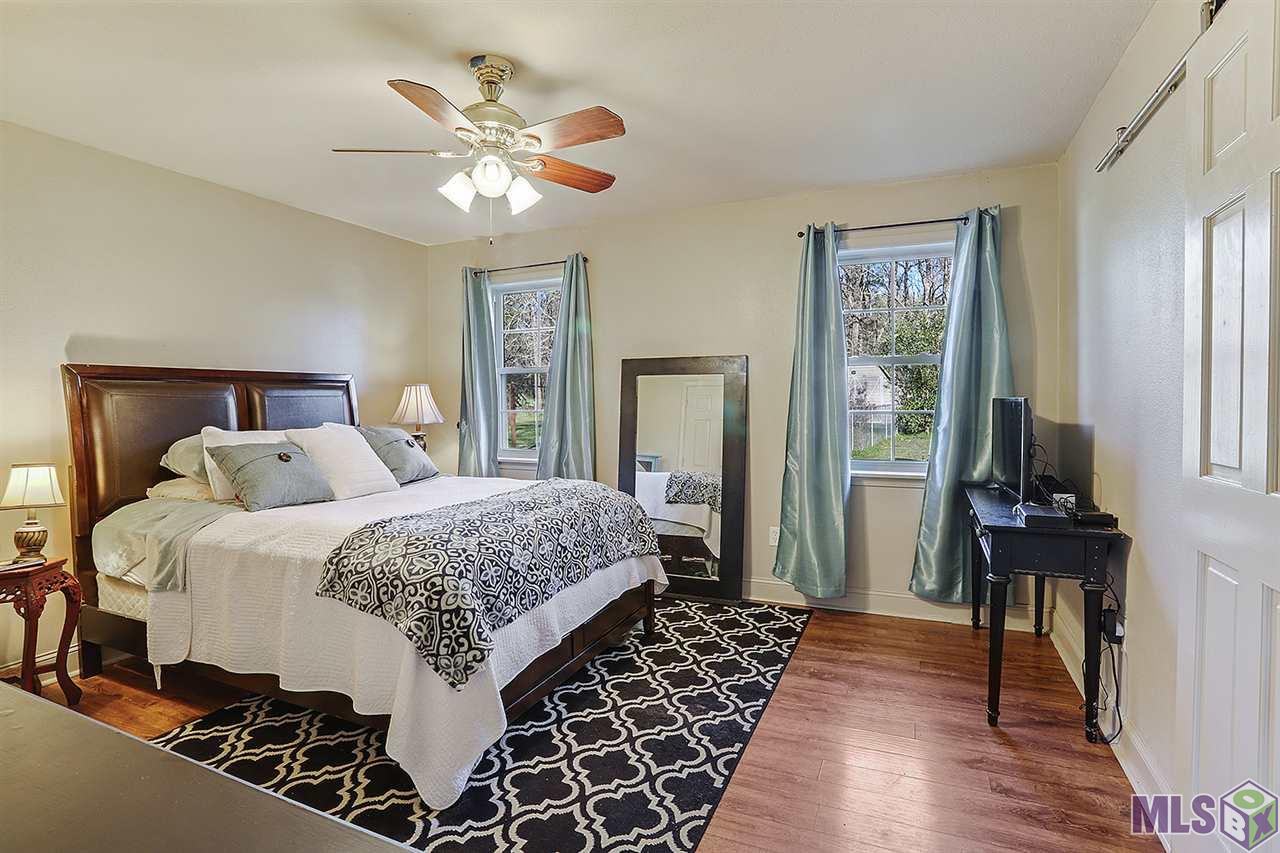 10490 Buxton Road St. Amant, LA 70774 - Photo 8 of 16 Gallery Image 8