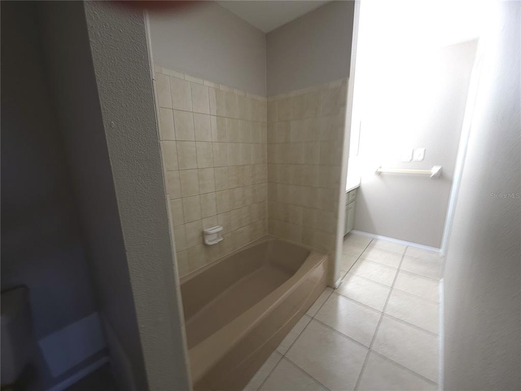 4204 East Okara Road Tampa, FL 33617 - Photo 19 of 21