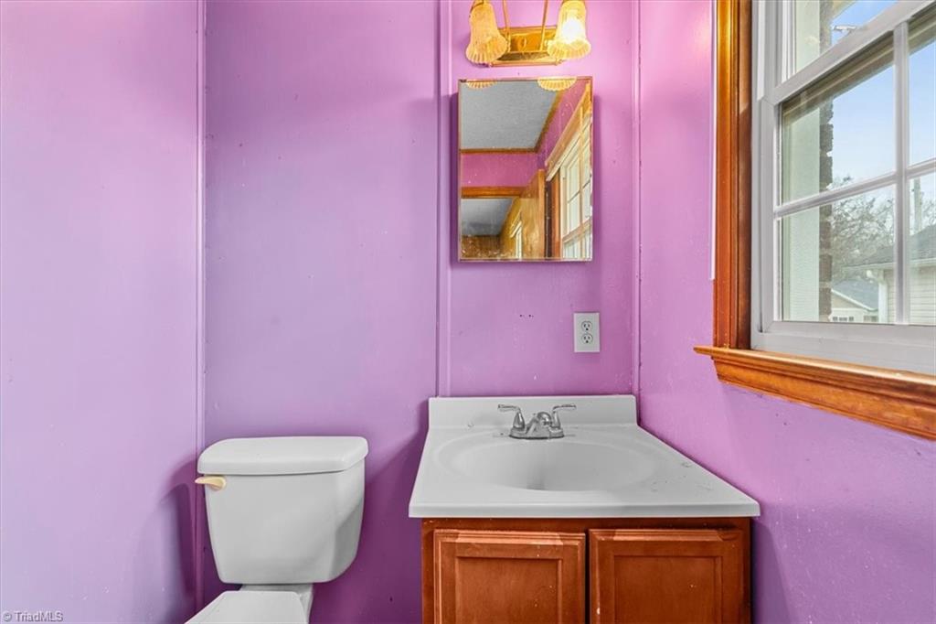 920 Randolph Street High Point, NC 27260 - Photo 10 of 18