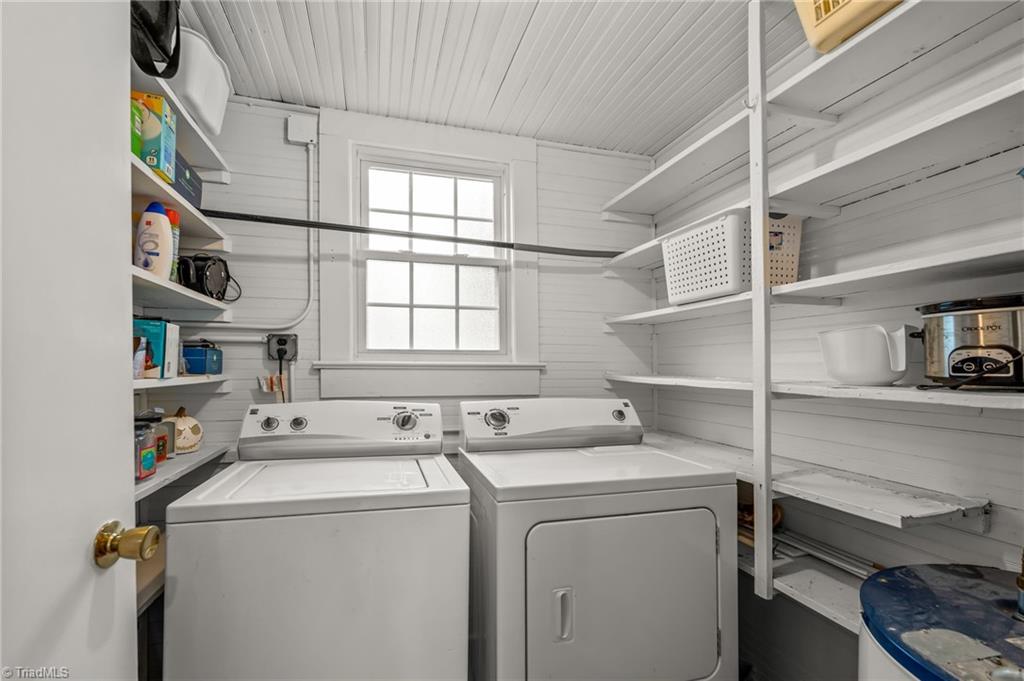 606 Cedar Street Eden, NC 27288 - Photo 17 of 38