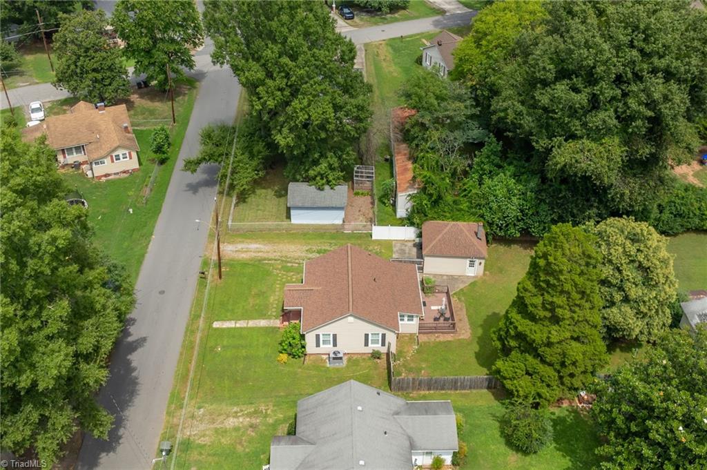 606 Cedar Street Eden, NC 27288 - Photo 33 of 38